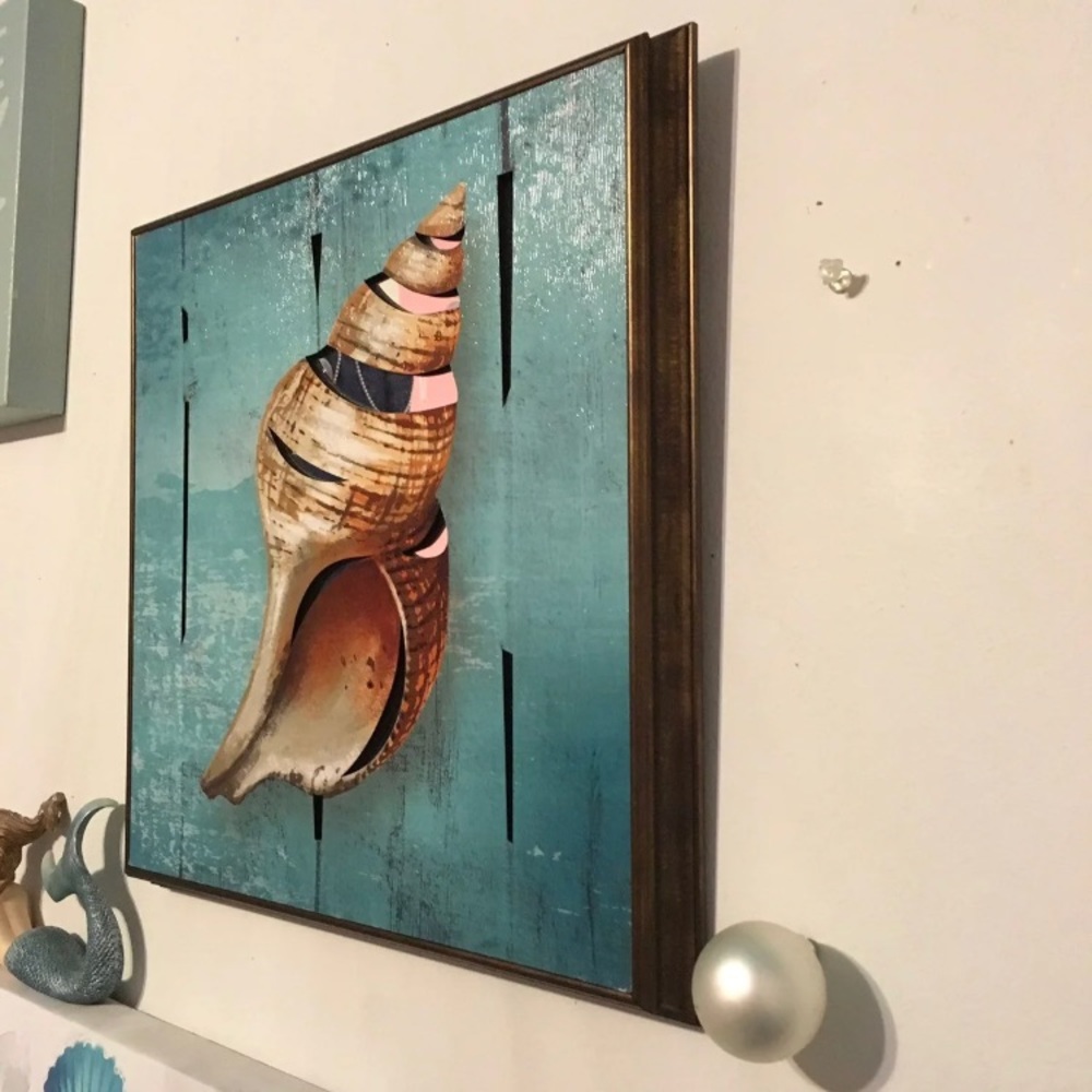 Seashell Mirror Frame - Picture 2 of 3